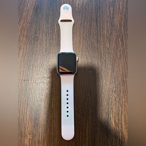 Apple Watch Series 6 LTE GPS + cellular 40mm band size S/M